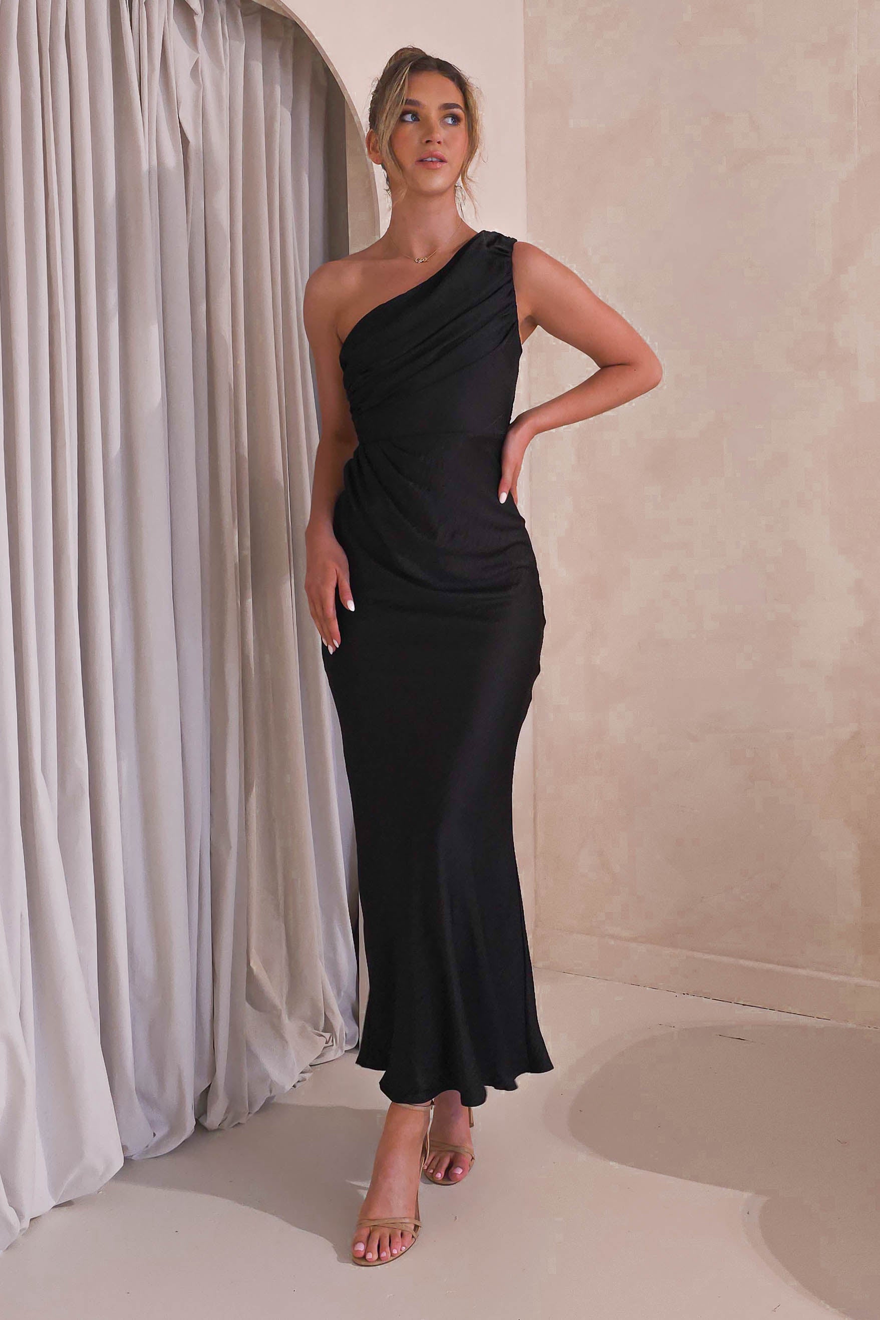 Ansel One Shoulder Maxi Dress | Black