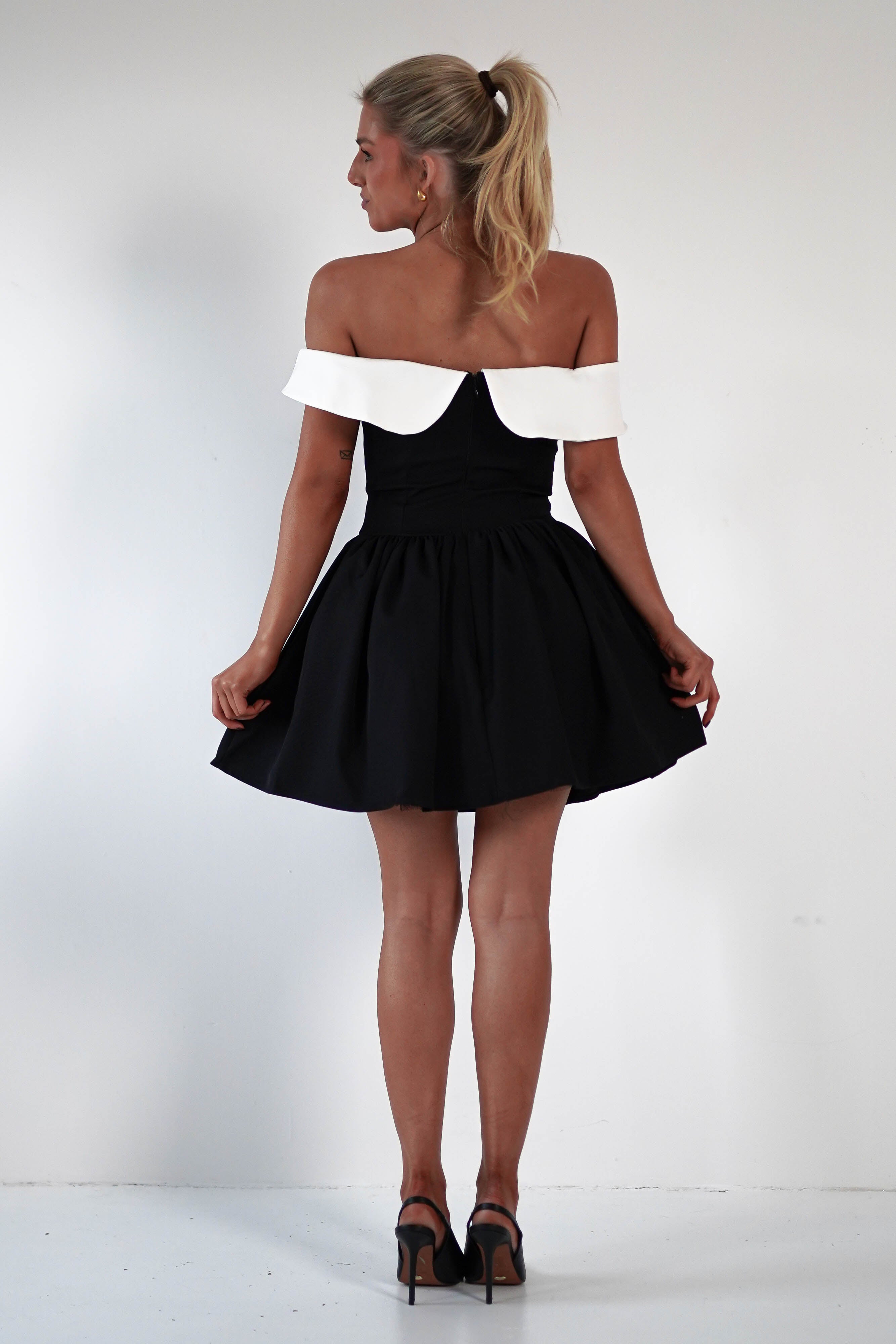 Charlotte Corset Bow Mini Dress | Black/White