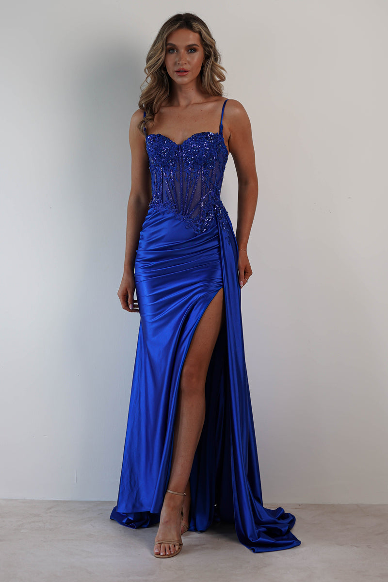 Regal Allure Emerald Green Embellished Corset Gown and French Crepe with Tasselled Hand Embroidered Veil main image 0