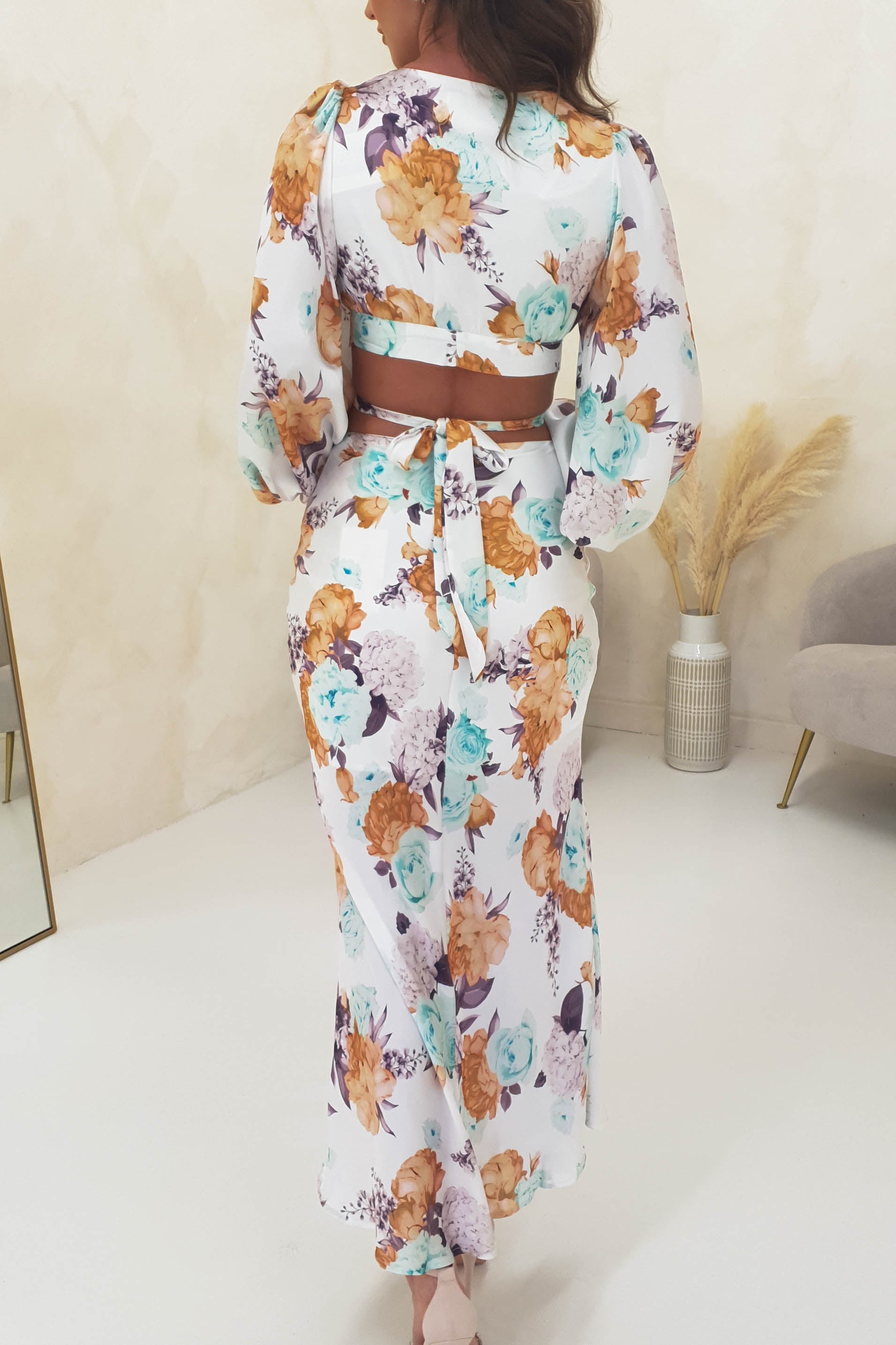 Floral 2 piece outlet set