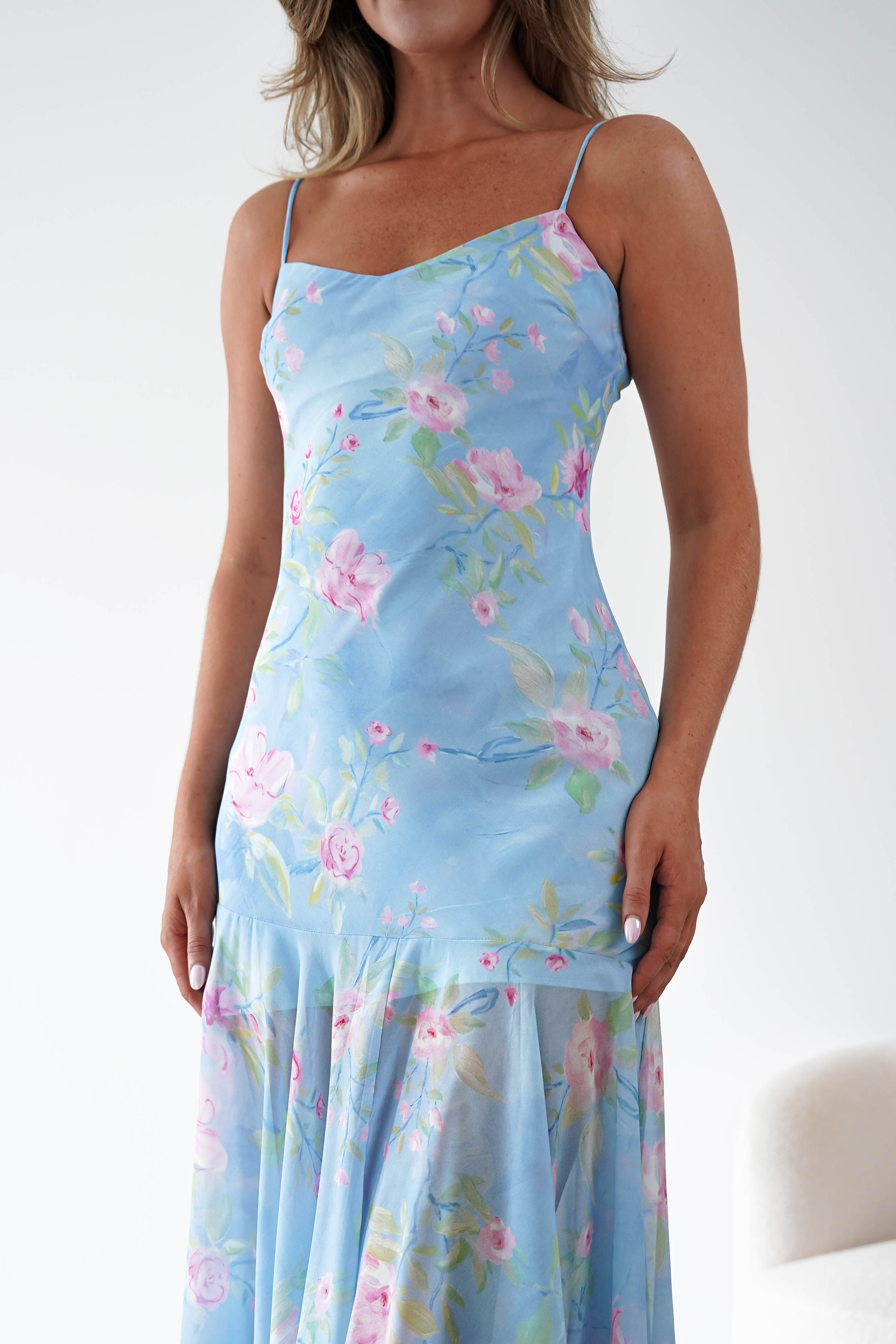Oh Hello Clothing Women > Clothing > Dresses * DONE Calix Floral Asymmetric Midi Dress | Blue