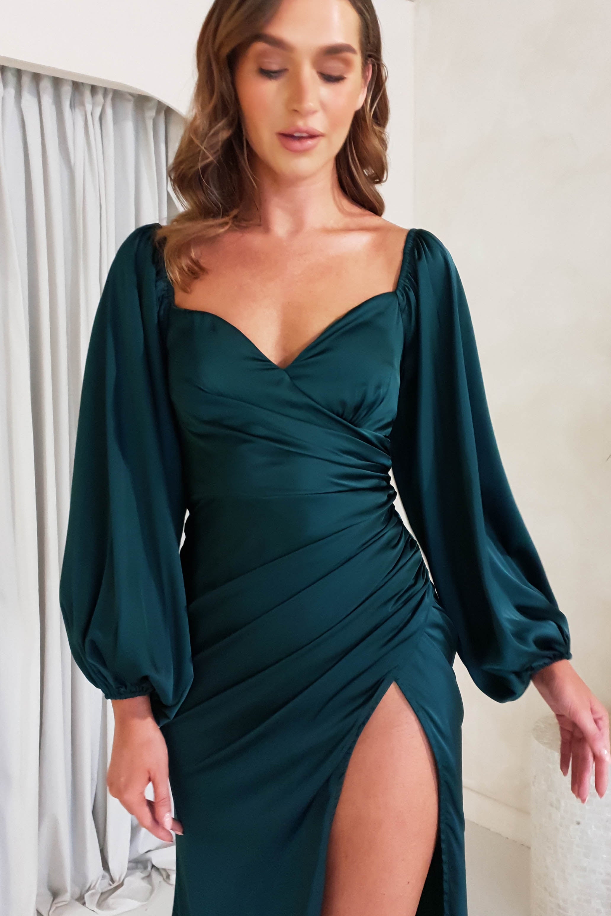 done-mf21903-green-gown-with-balloon-sleeves-emerald-green-maniju-dresses-51871880151381.jpg