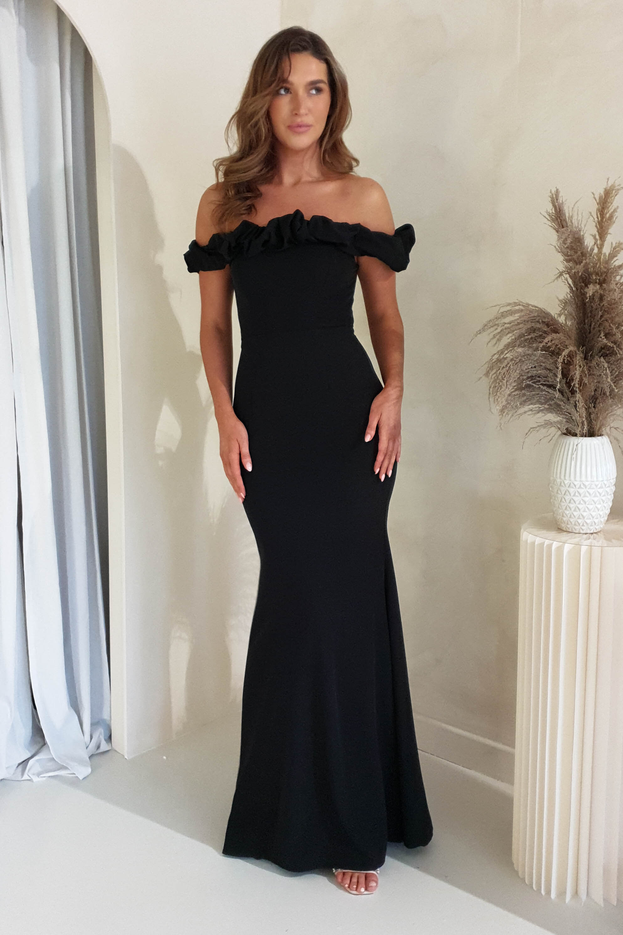 Leahanne Off The Shoulder Gown | Black