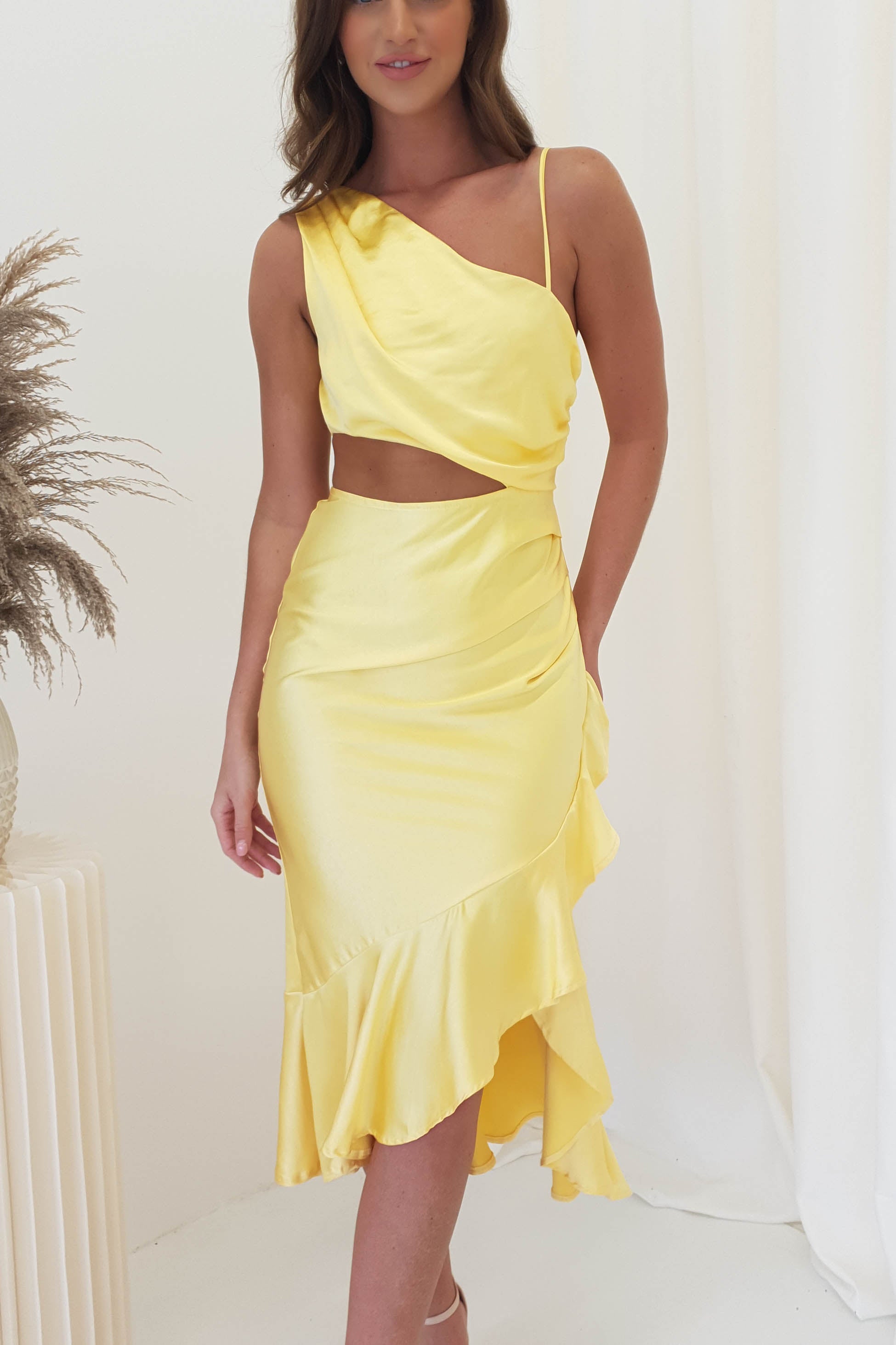 Canary yellow 2024 cocktail dress