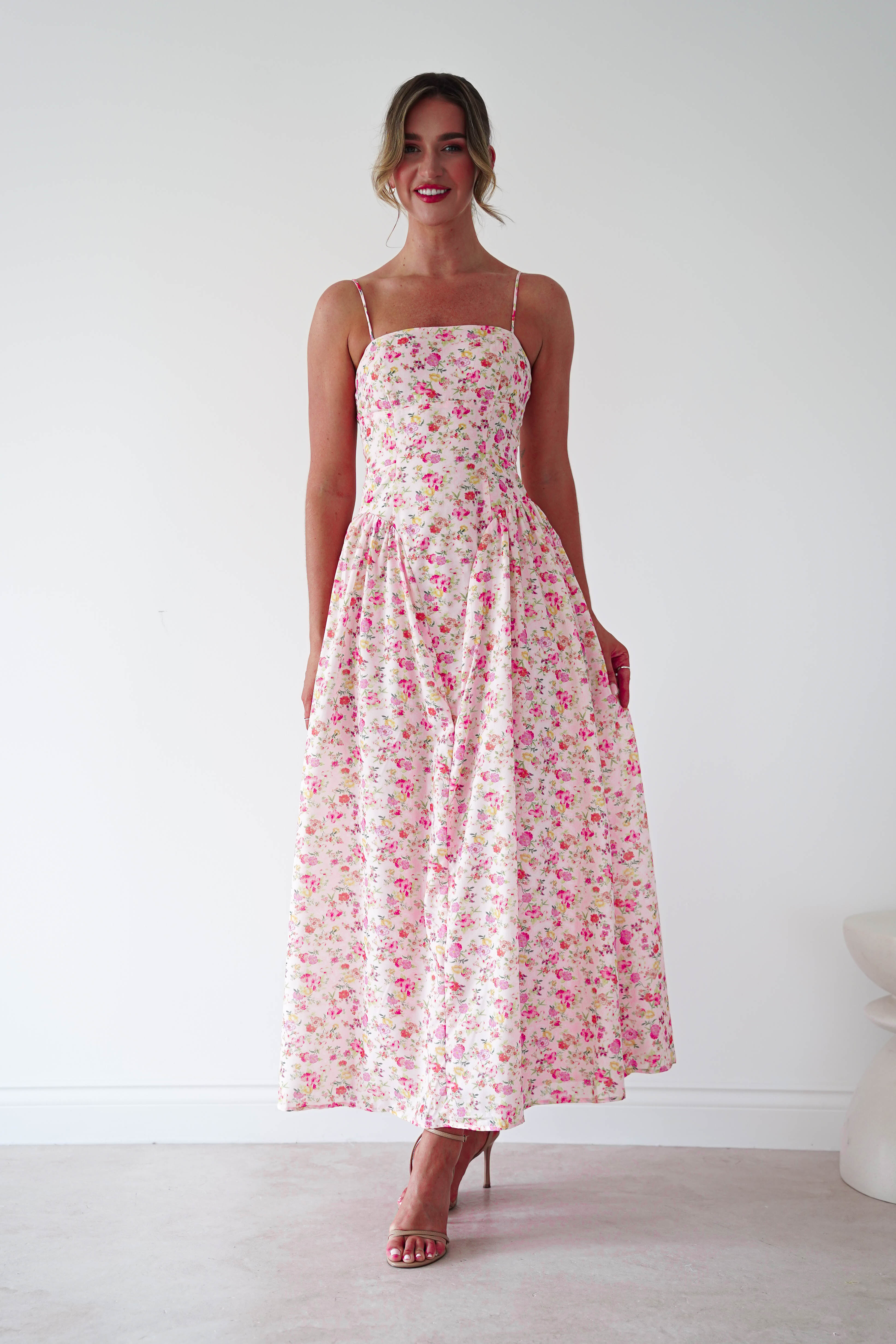 Oh Hello Clothing Dresses > Prom Dresses Elodie Floral Print Maxi Dress | Pink