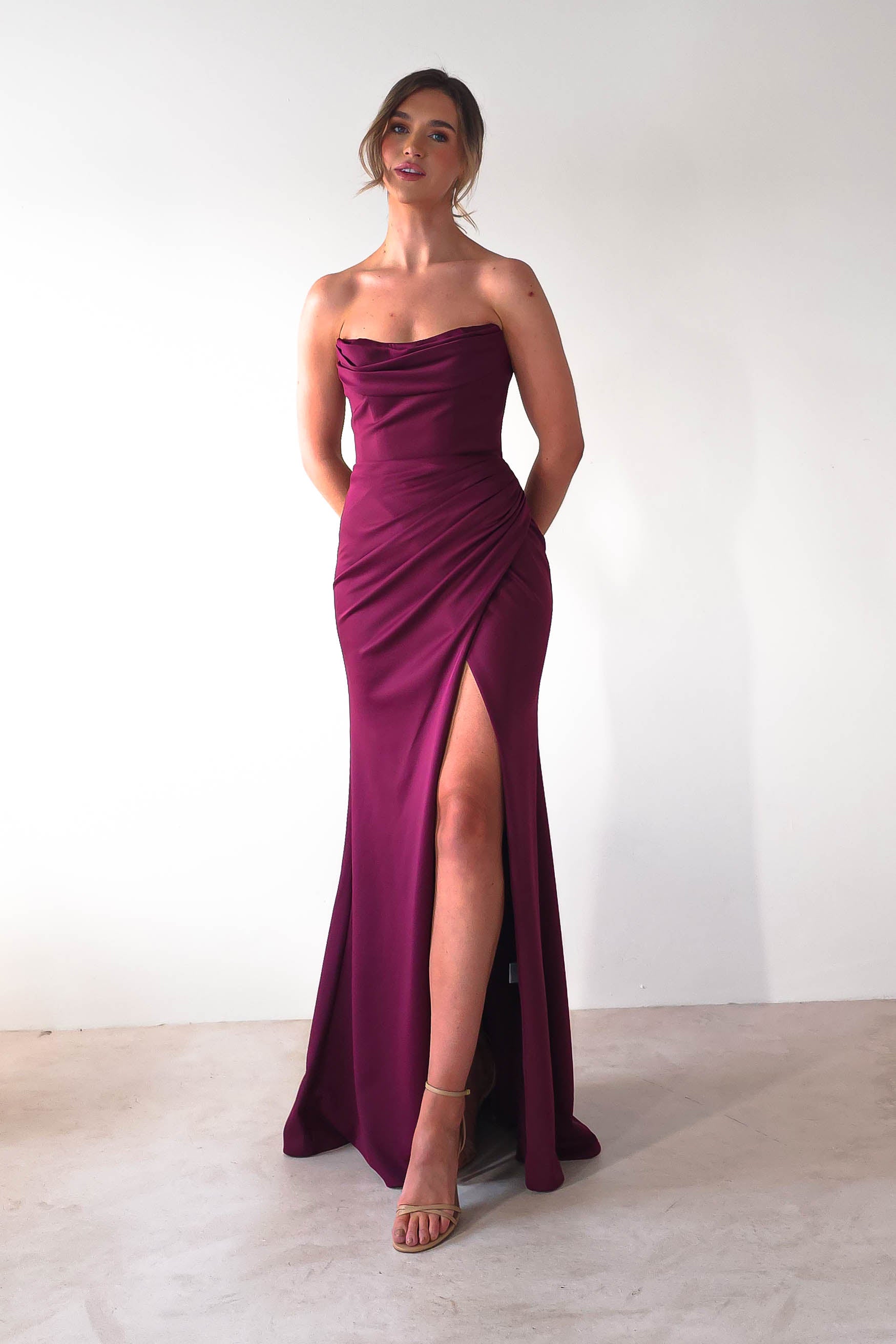 Grasie Bodycon Strapless Gown | Wine