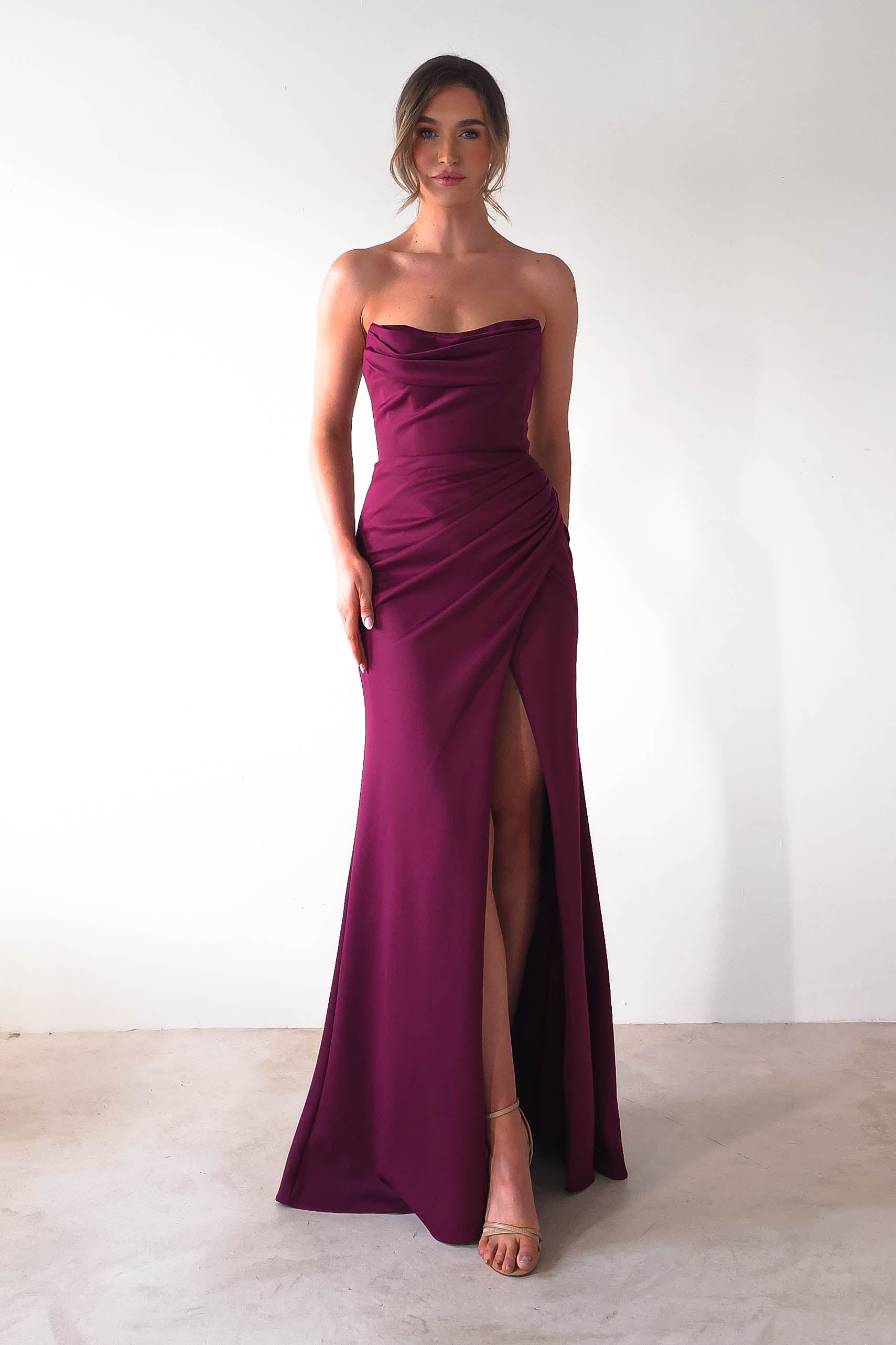 Grasie Bodycon Strapless Gown | Wine