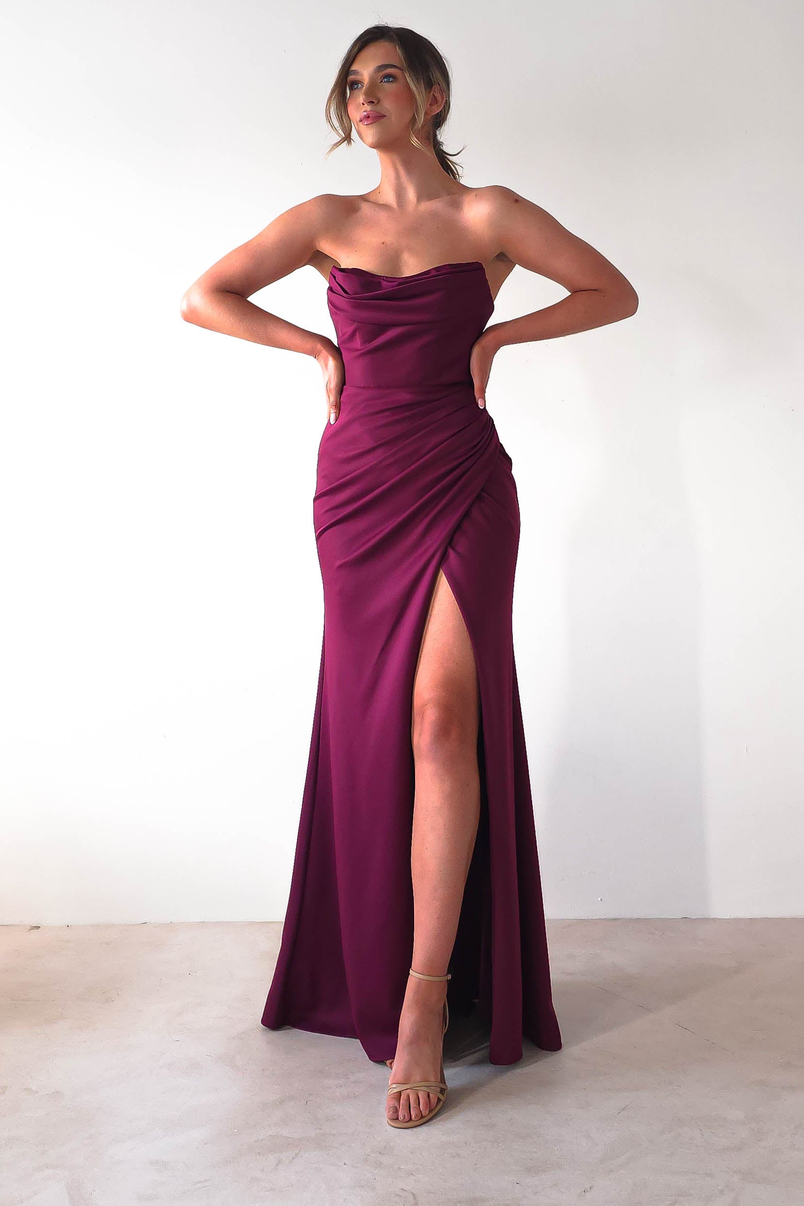 Grasie Bodycon Strapless Gown | Wine