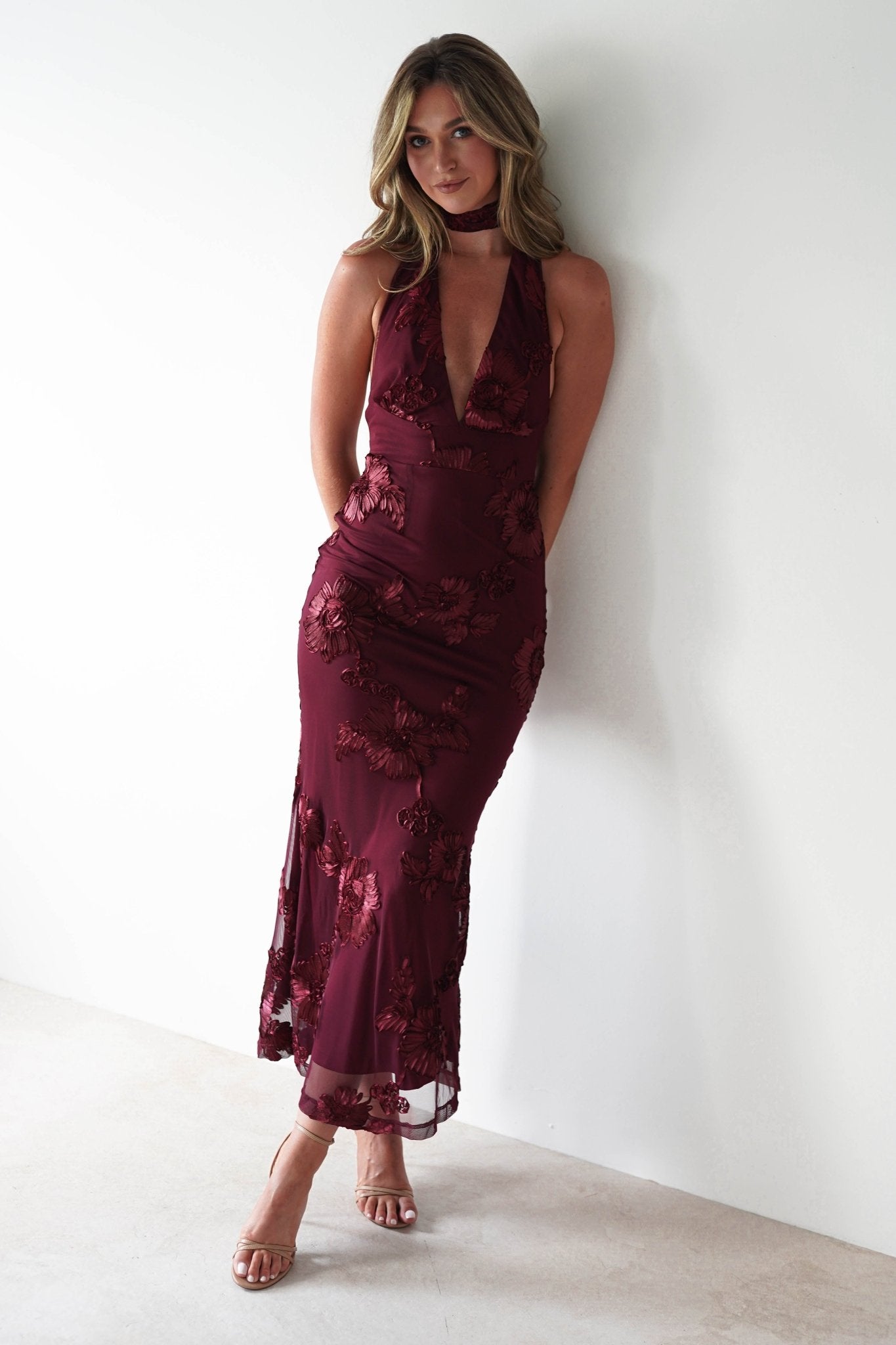 Halsey Tie Back Maxi Dress | Wine Textured | Oh Hello Clothing | XS (6)