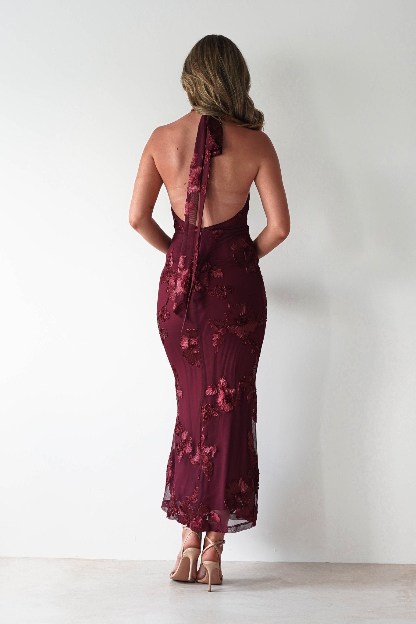 Halsey Tie Back Maxi Dress | Wine Textured | Oh Hello Clothing | XS (6)