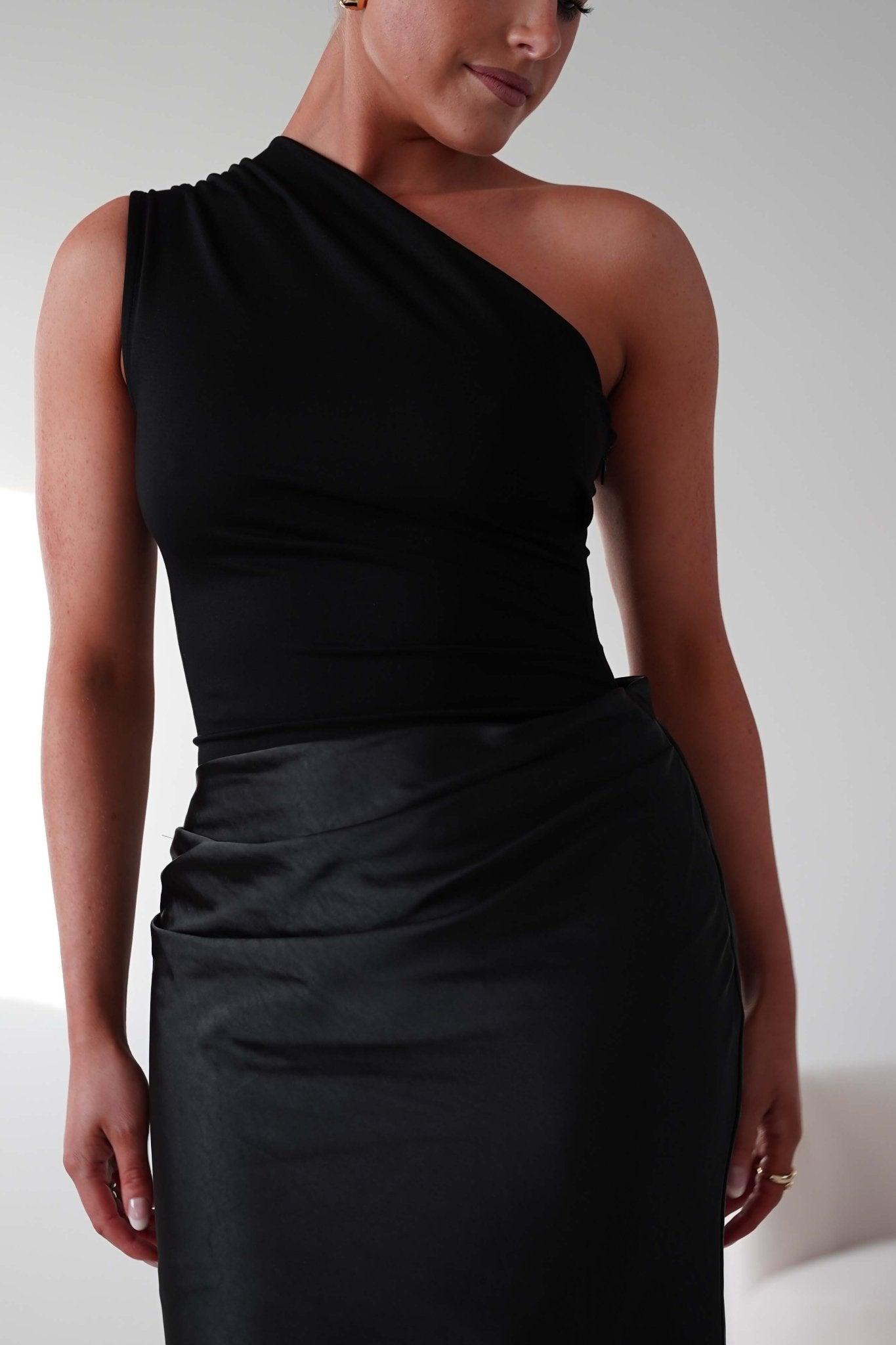 Oh Hello Clothing Wedding Guest Dresses Kashia Draped Satin Maxi Dress | Black