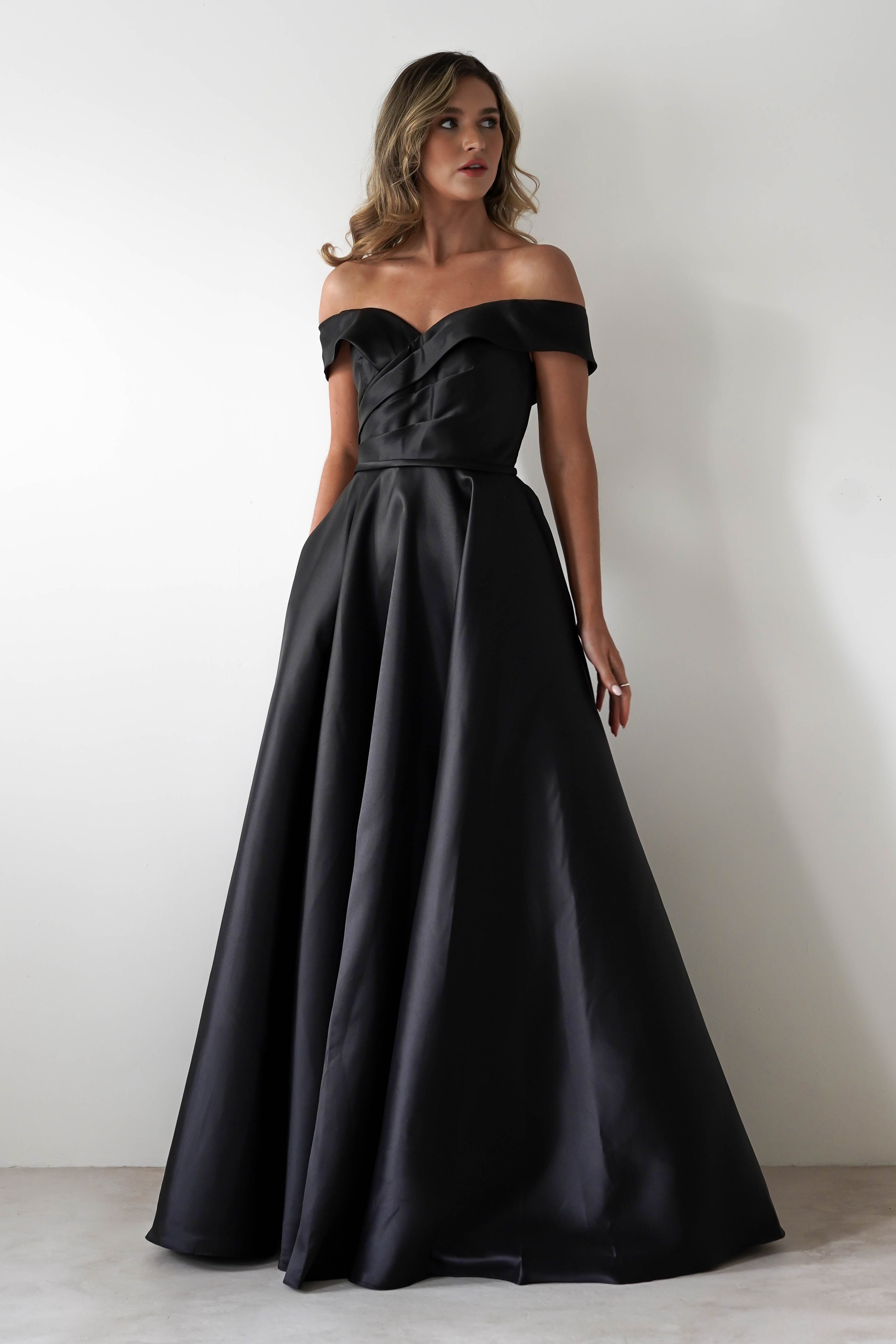 Katniss Off The Shoulder Gown | Black