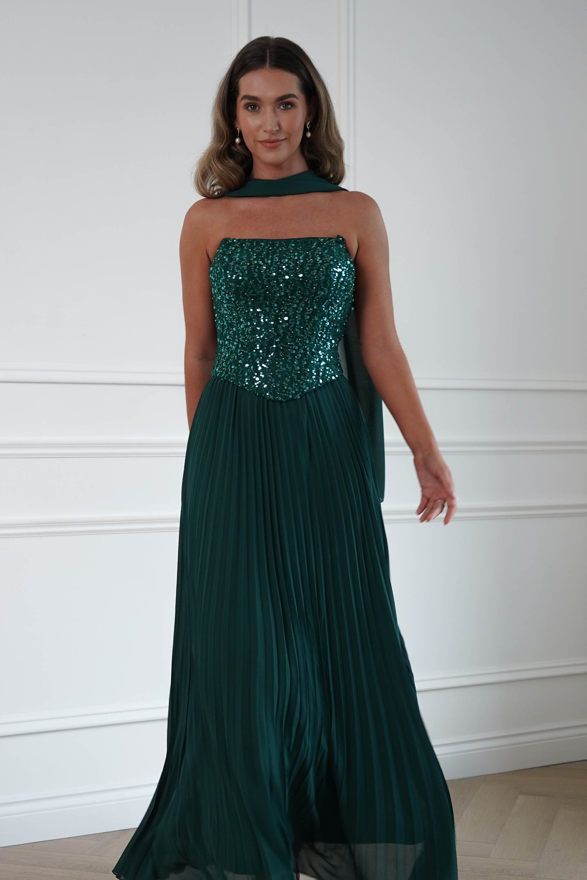 Oh Hello Clothing Women > Clothing > Dresses Madelyn Strapless Pleated Maxi Dress | Emerald Green