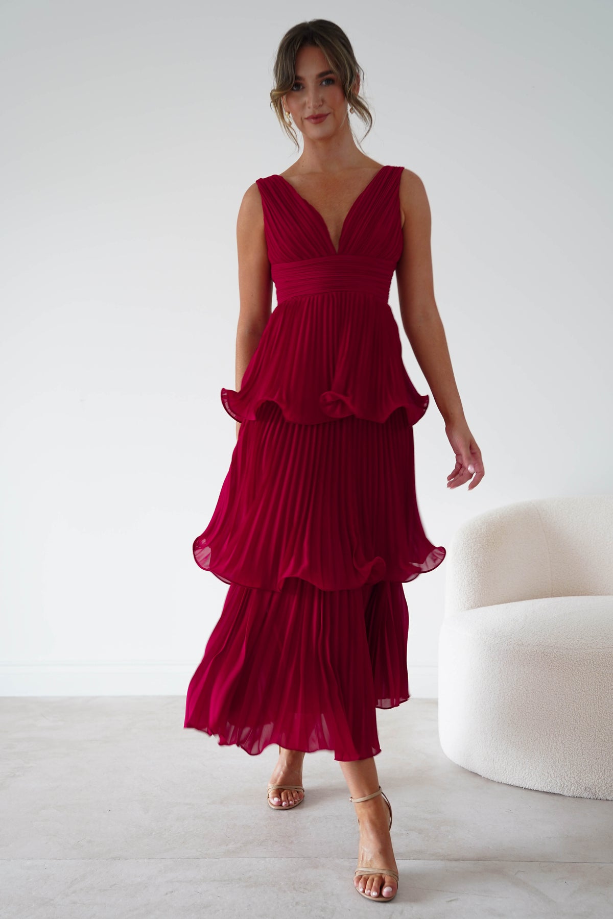 Oh Hello Clothing Women > Clothing > Dresses Marielle Pleated Tiered Midi Dress | Red