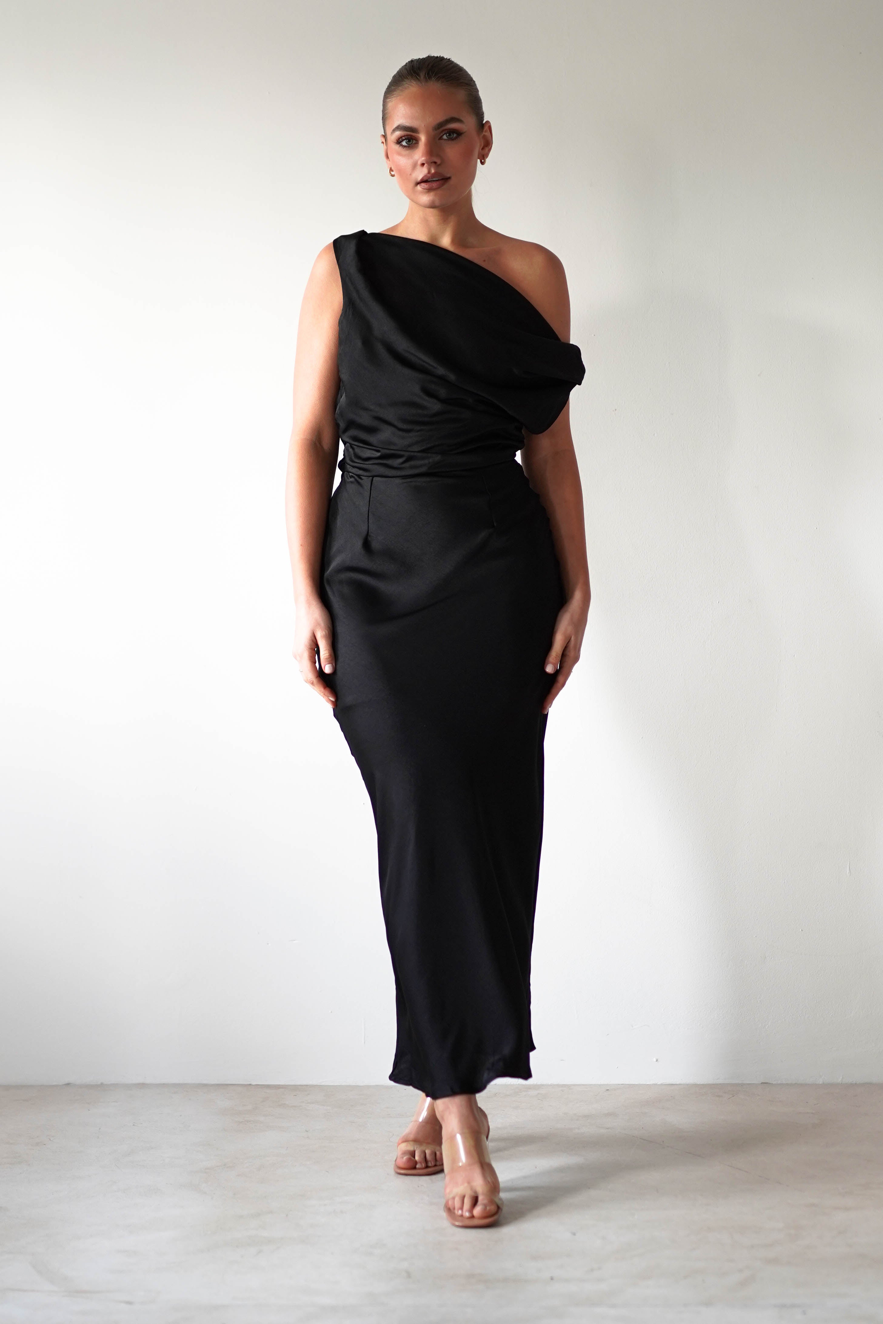 Odelle Soft Off The Shoulder Maxi | Black