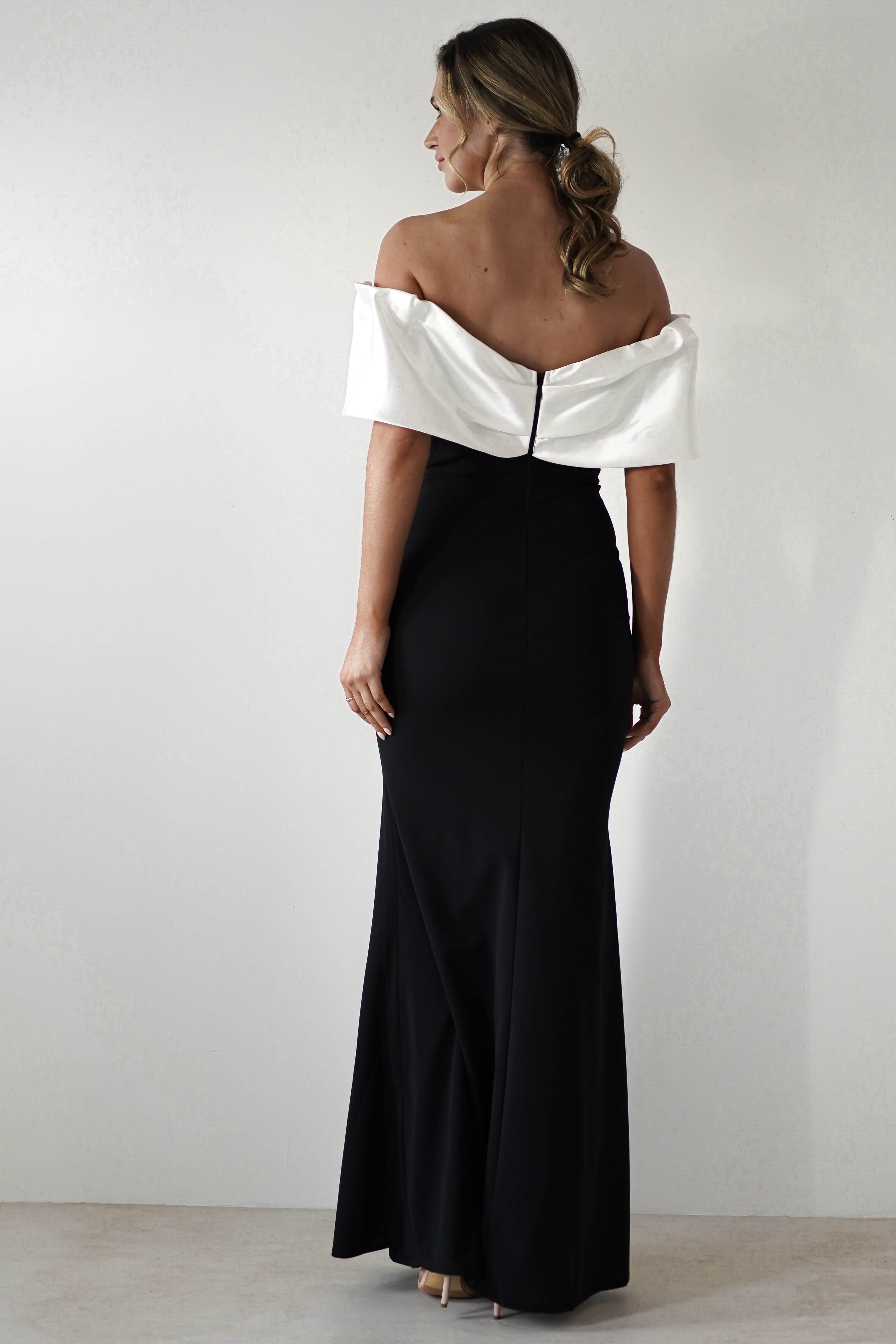 Paula Off The Shoulder Gown | Black/White