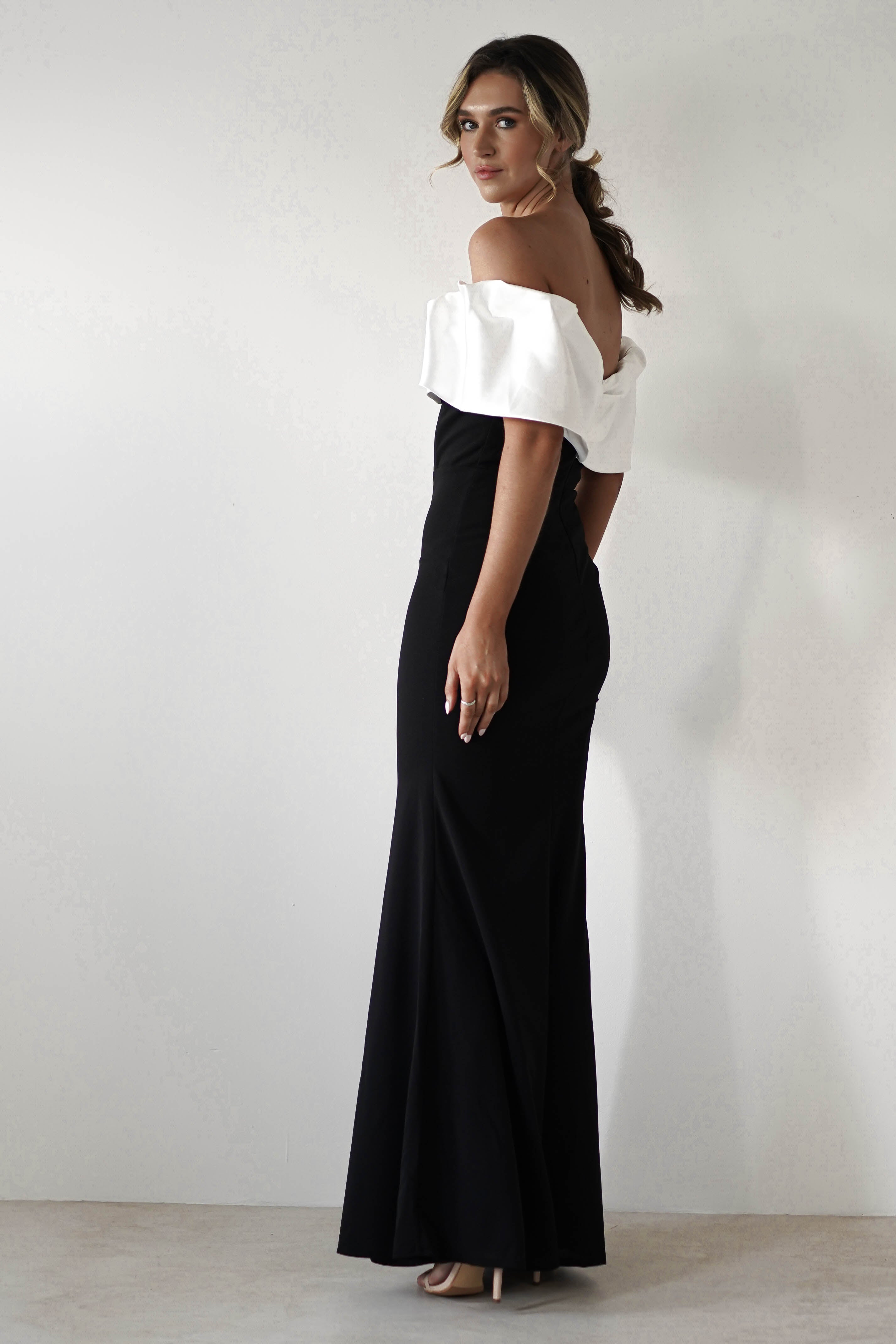 Paula Off The Shoulder Gown | Black/White