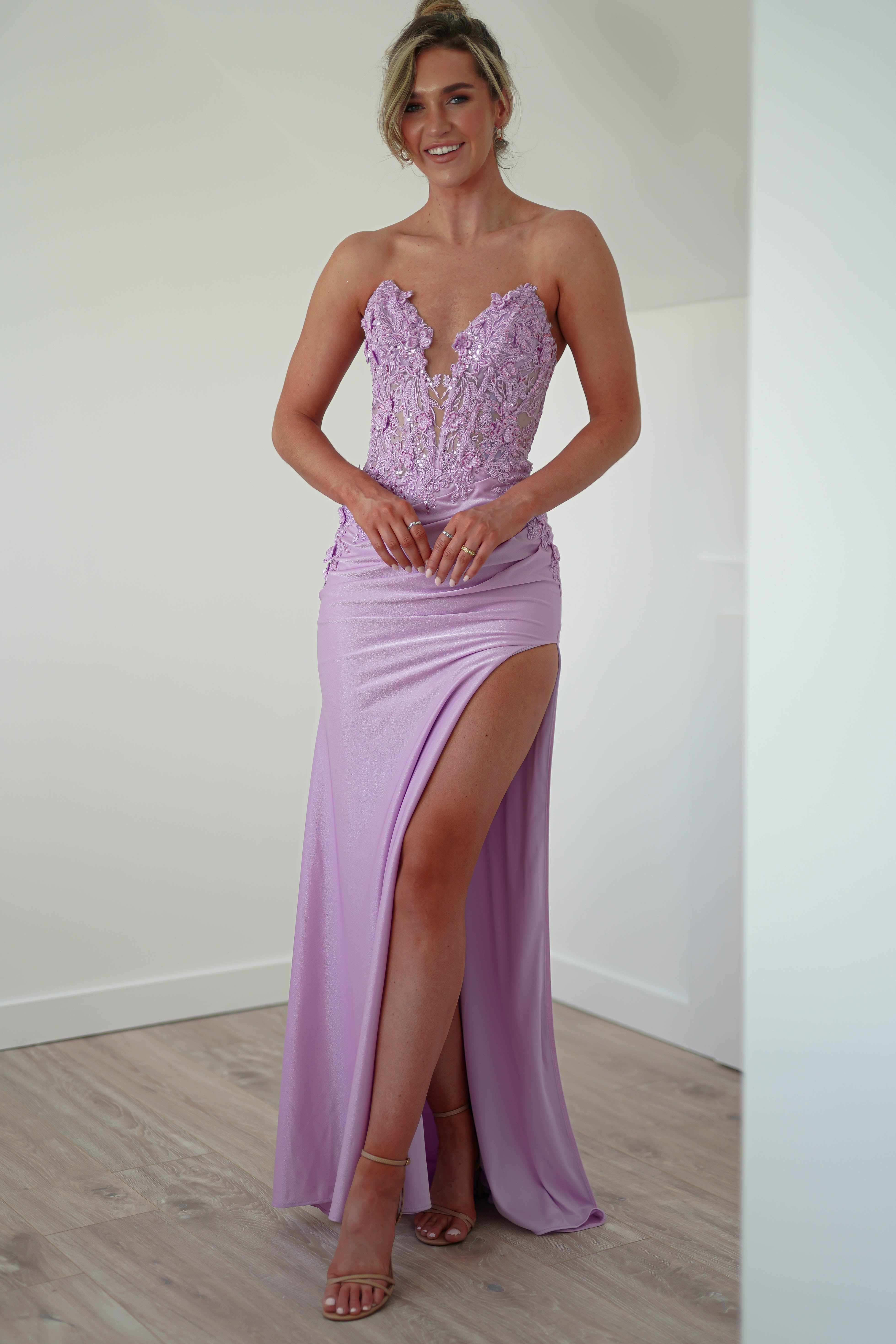 Perla Embellished Gown | Lilac