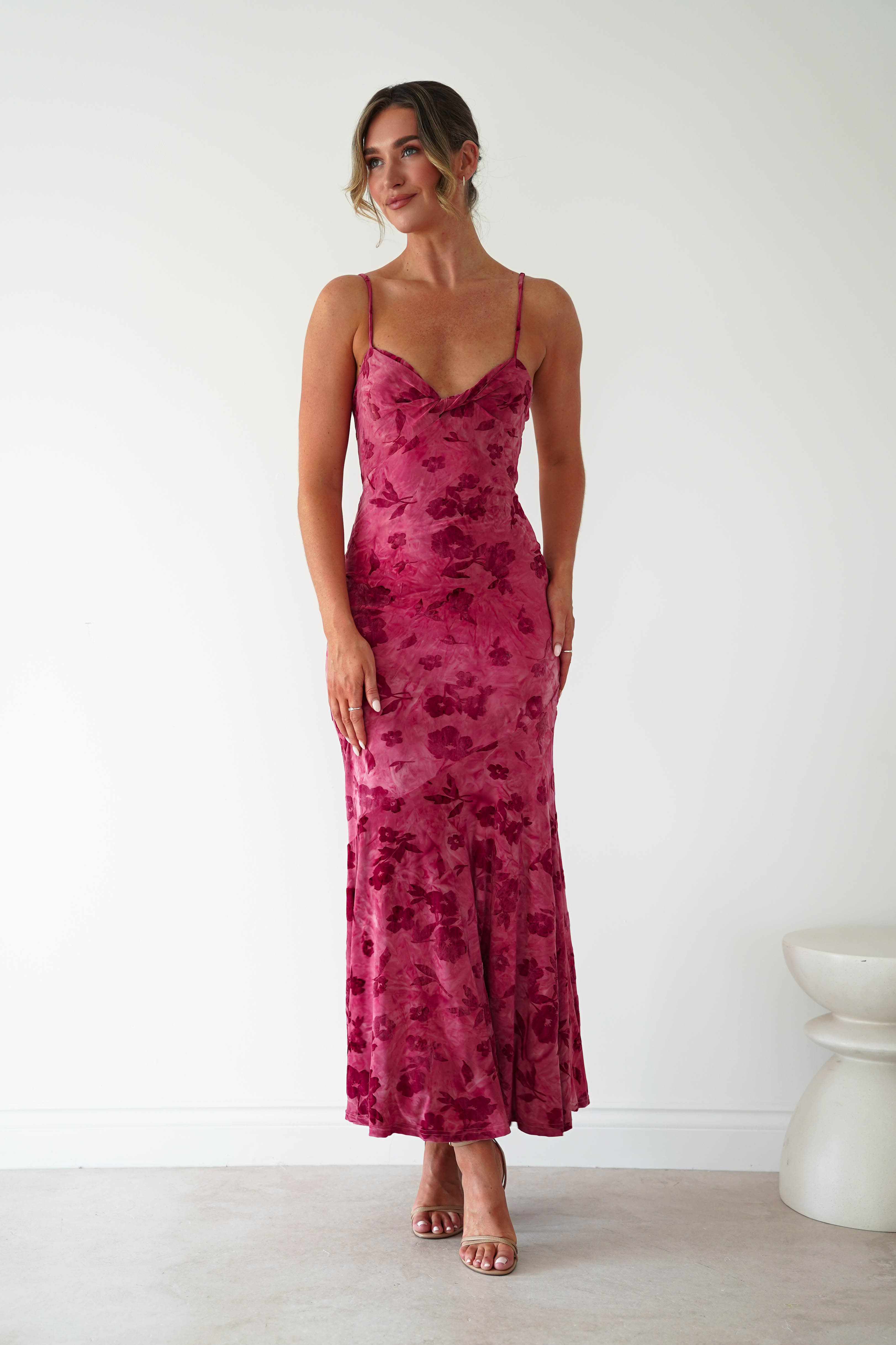Oh Hello Clothing Women > Clothing > Dresses Roanne Floral Bodycon Maxi Dress | Berry Red