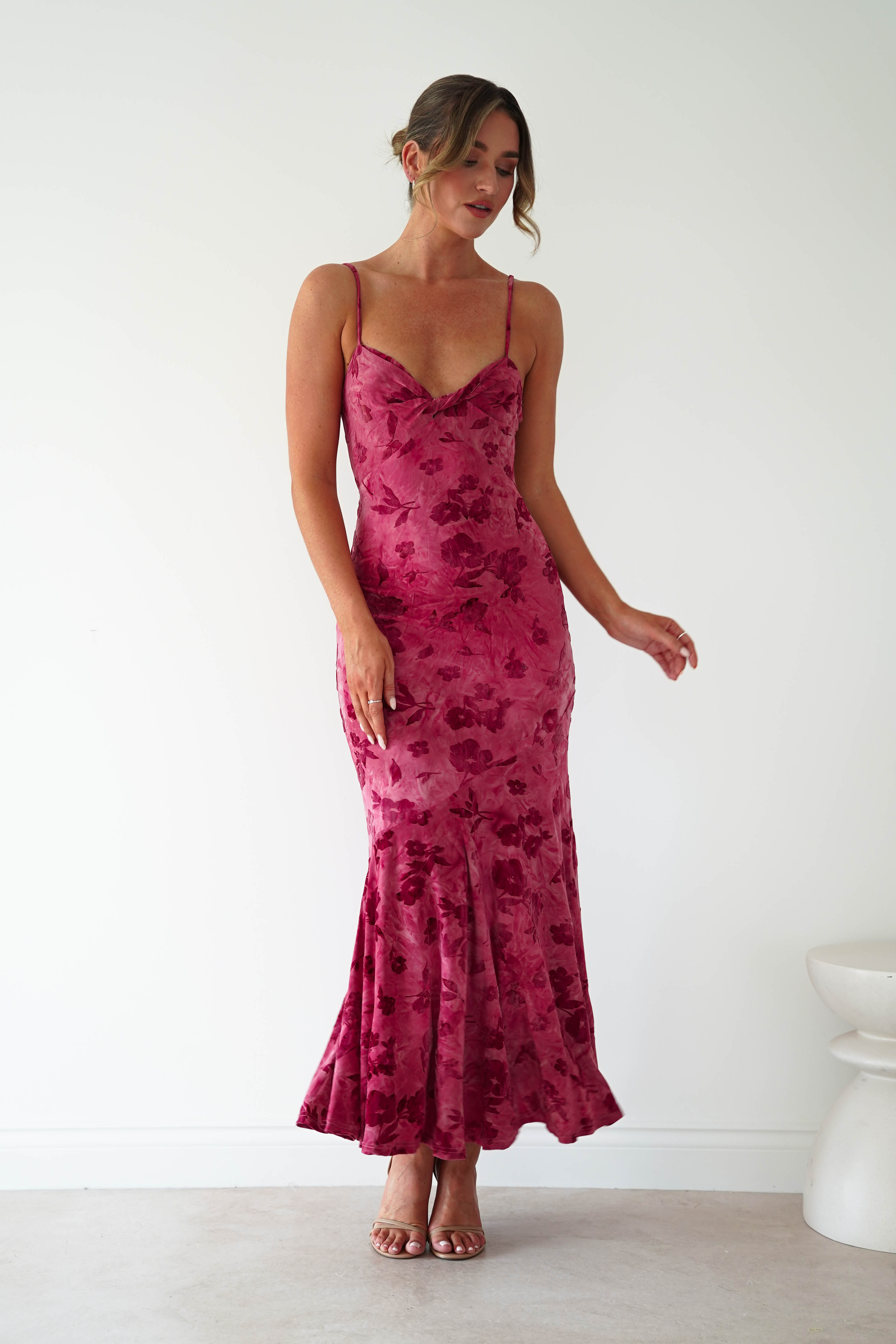 Oh Hello Clothing Women > Clothing > Dresses Roanne Floral Bodycon Maxi Dress | Berry Red