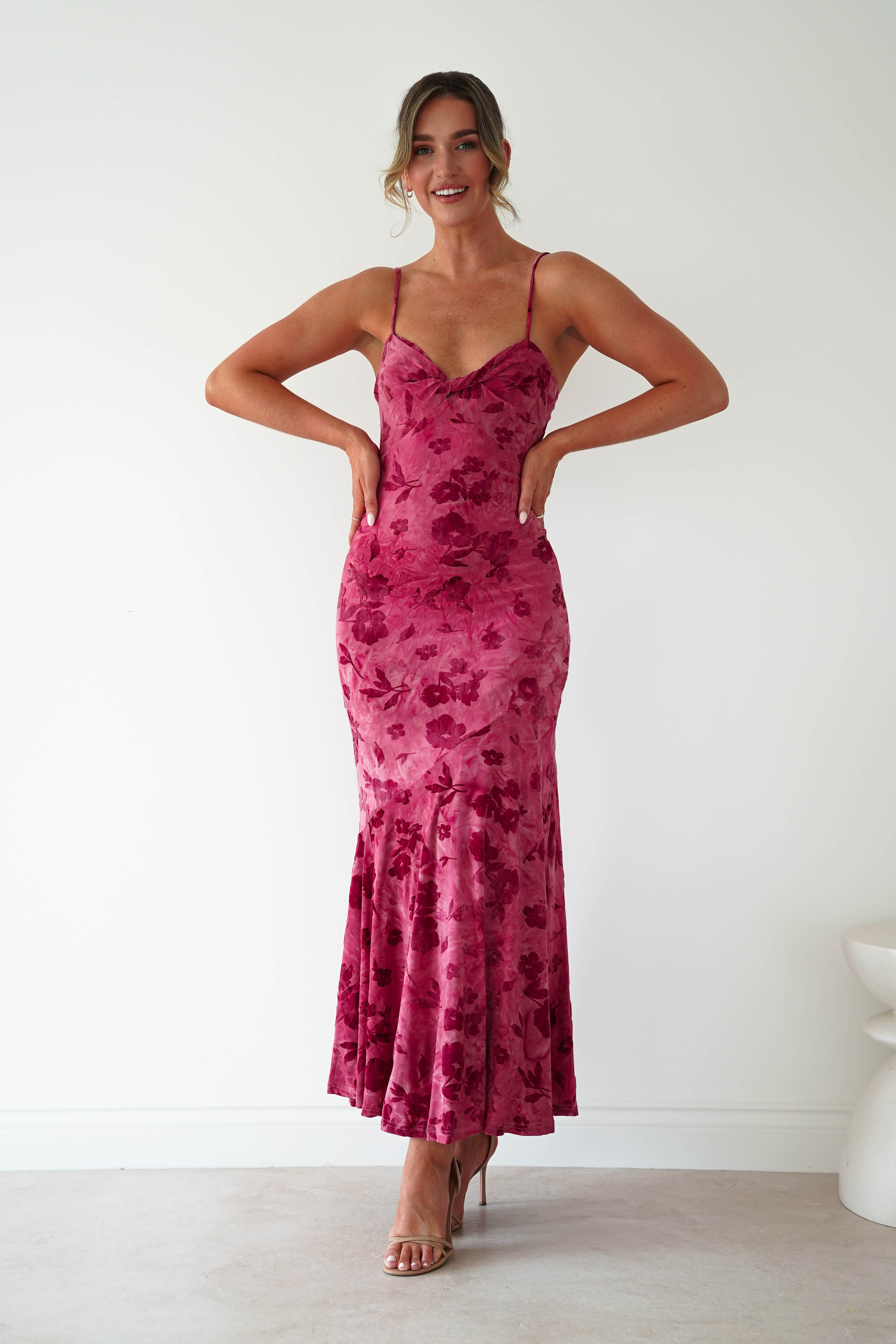Oh Hello Clothing Women > Clothing > Dresses Roanne Floral Bodycon Maxi Dress | Berry Red