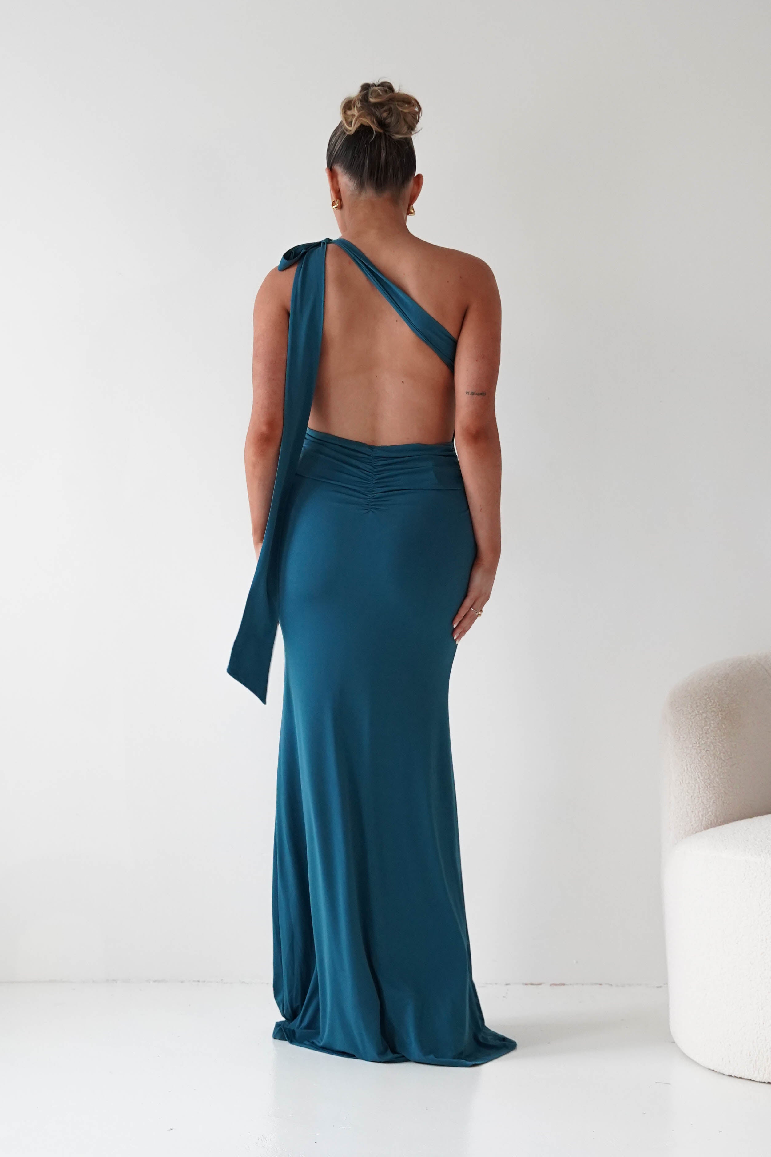 Oh Hello Clothing Debs & Prom Dresses Seraphine Backless Tie Bodycon Maxi Gown | Teal