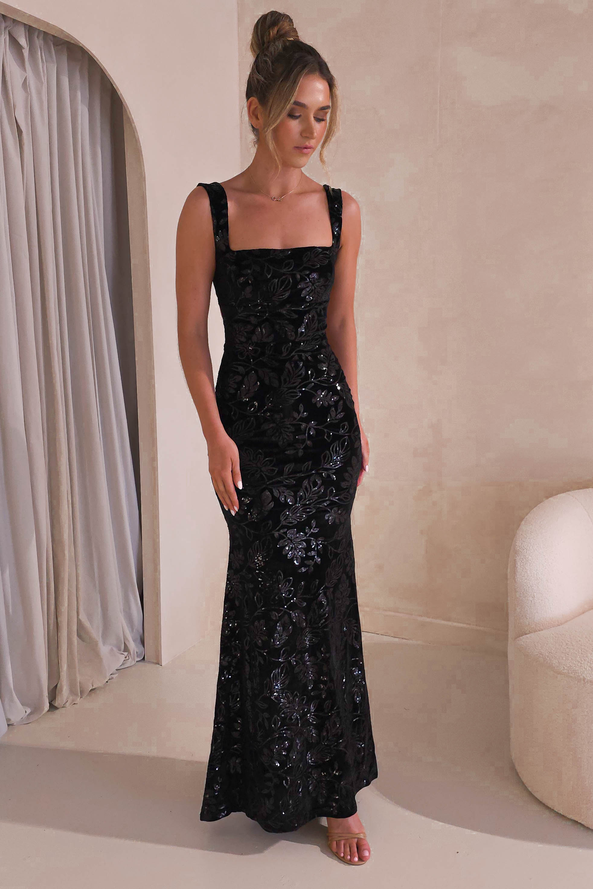 Sharma Squareneck Velvet Gown | Black