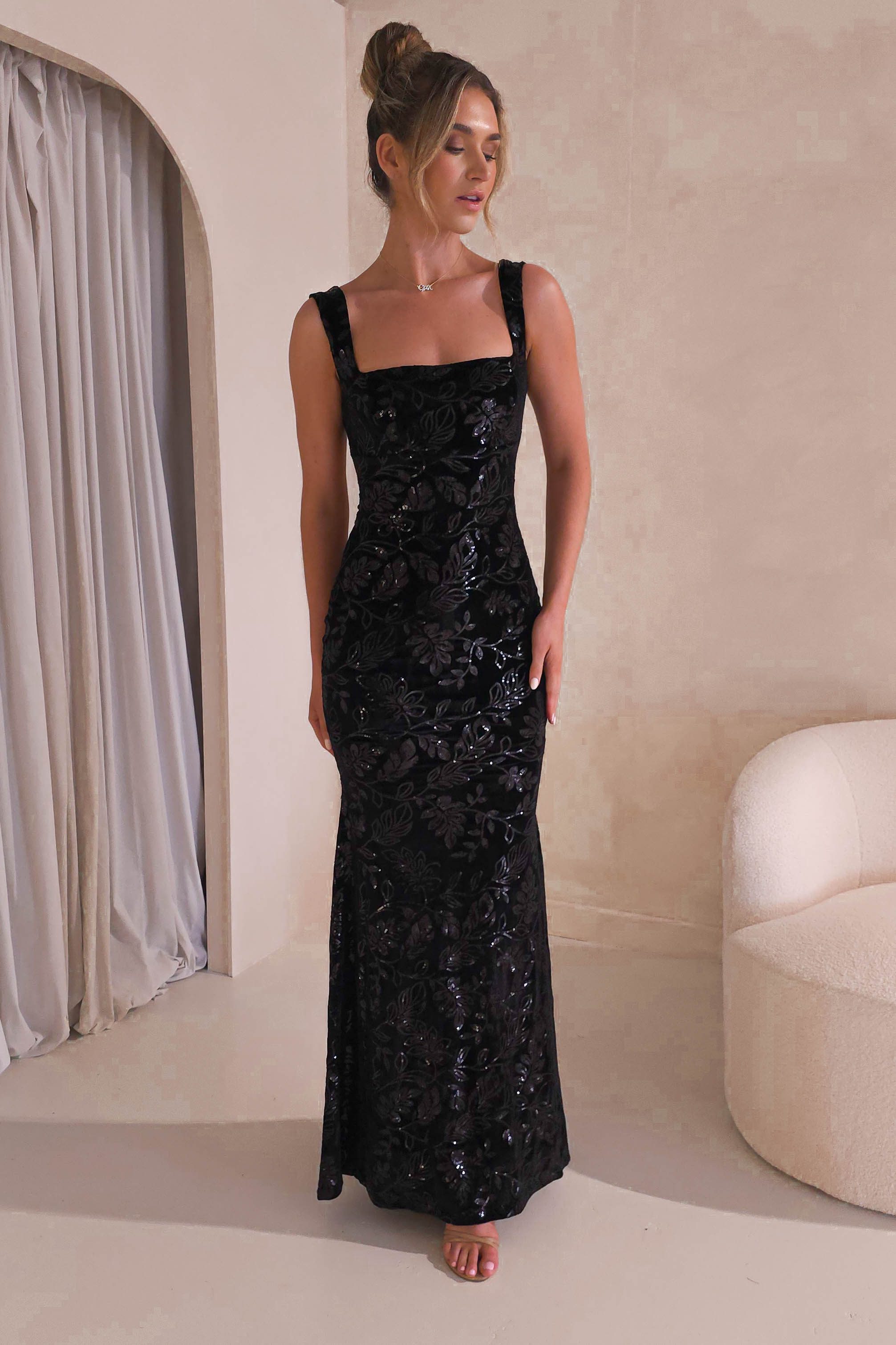 Sharma Squareneck Velvet Gown | Black