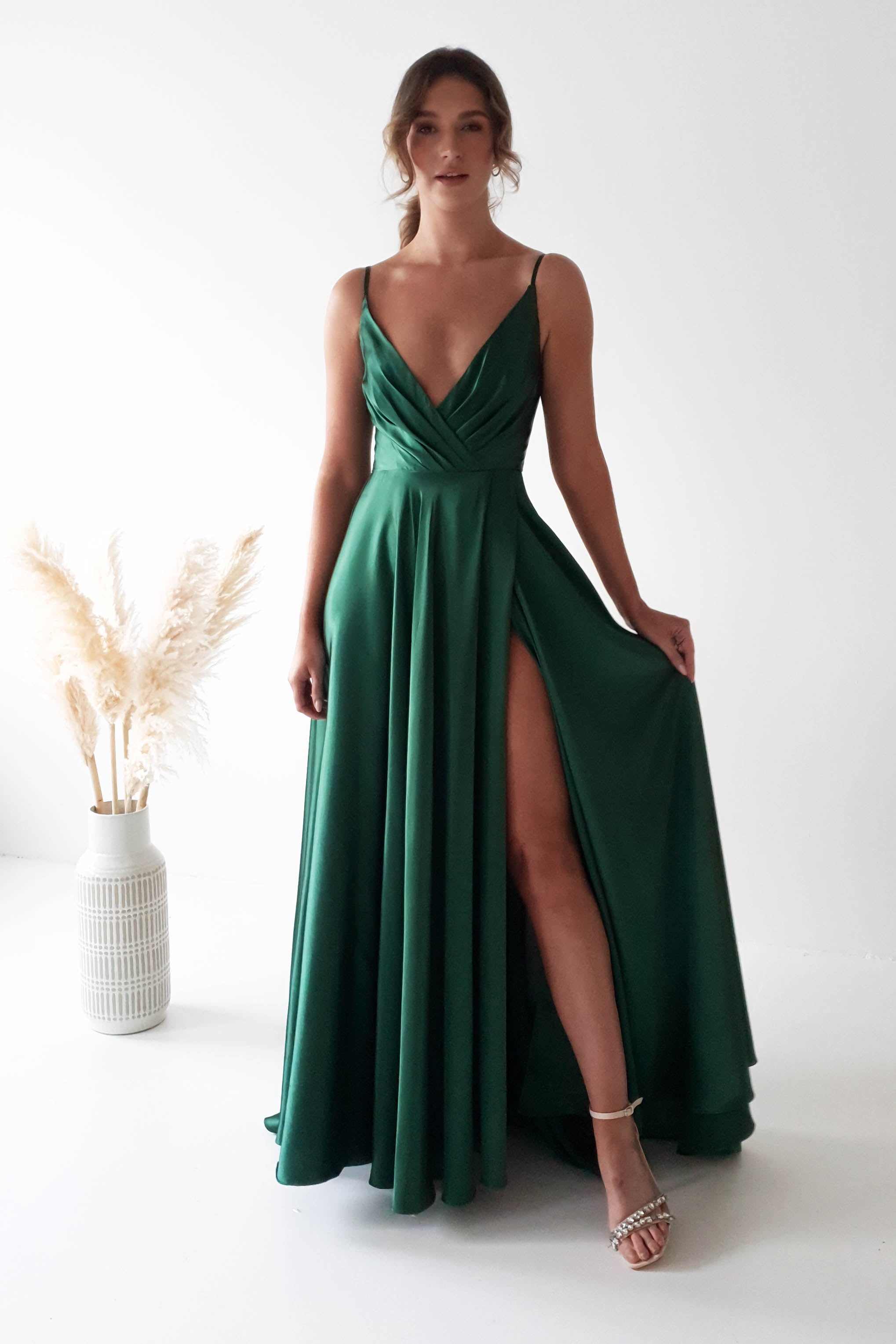 velia-satin-maxi-gown-emerald-green-dresses-52472765579605.jpg