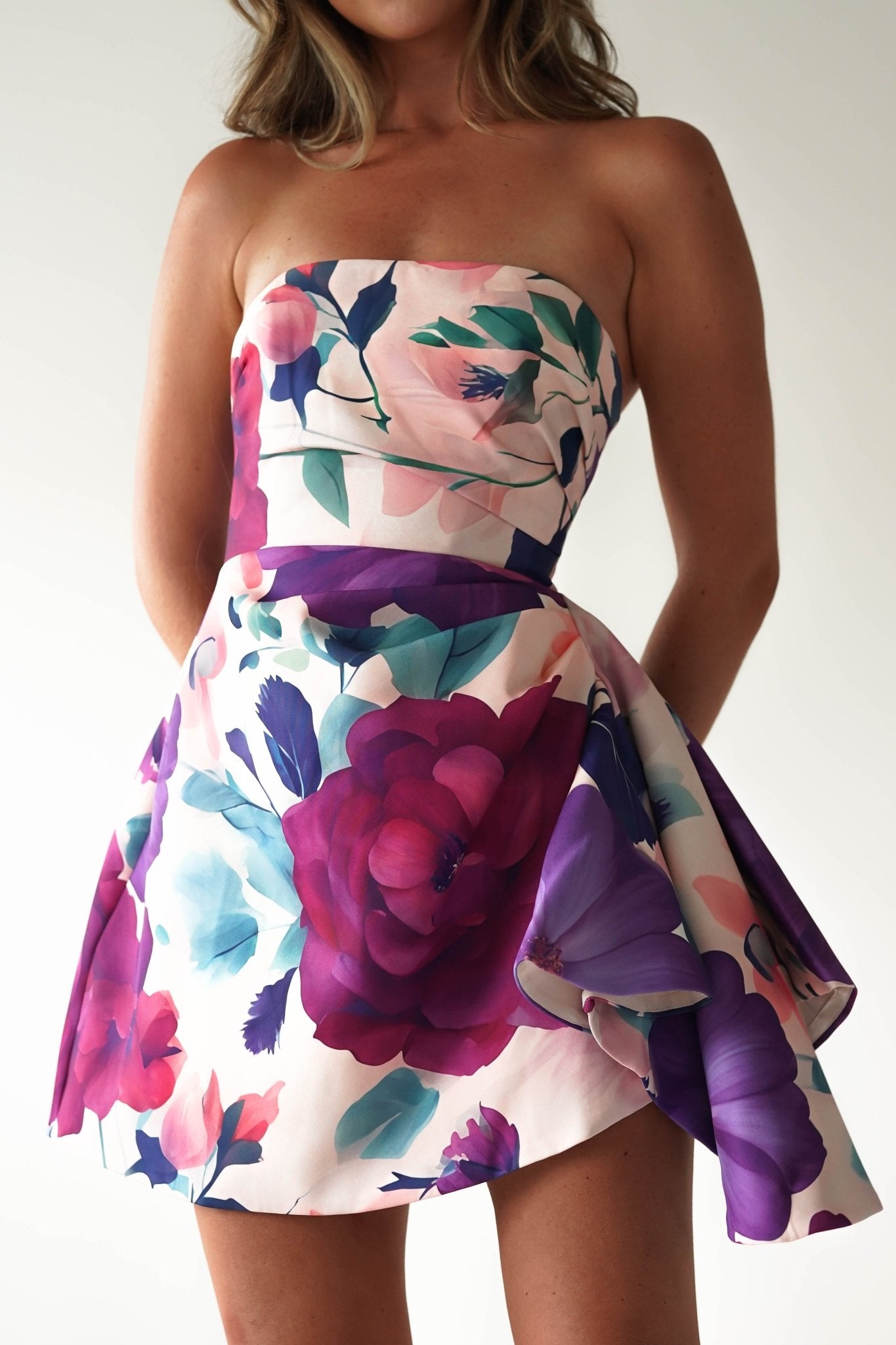 Veronika Floral Mini Dress | Mixed Print | Oh Hello Clothing | XS (6)