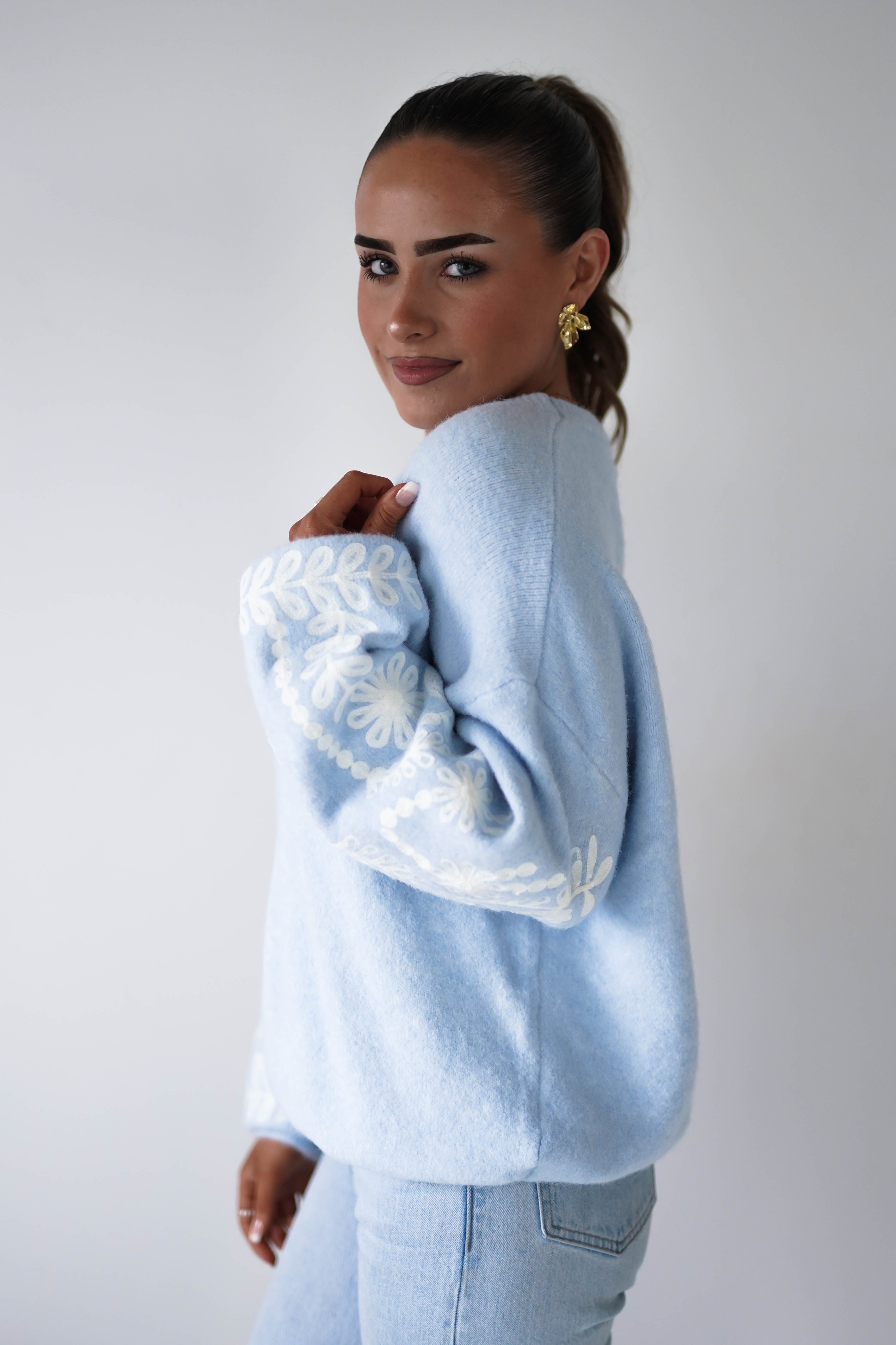 Oh Hello Clothing Women > Clothing > Knitwear ONE SIZE (6/12) Zaya Embroidered Sleeve Knit Jumper | Blue