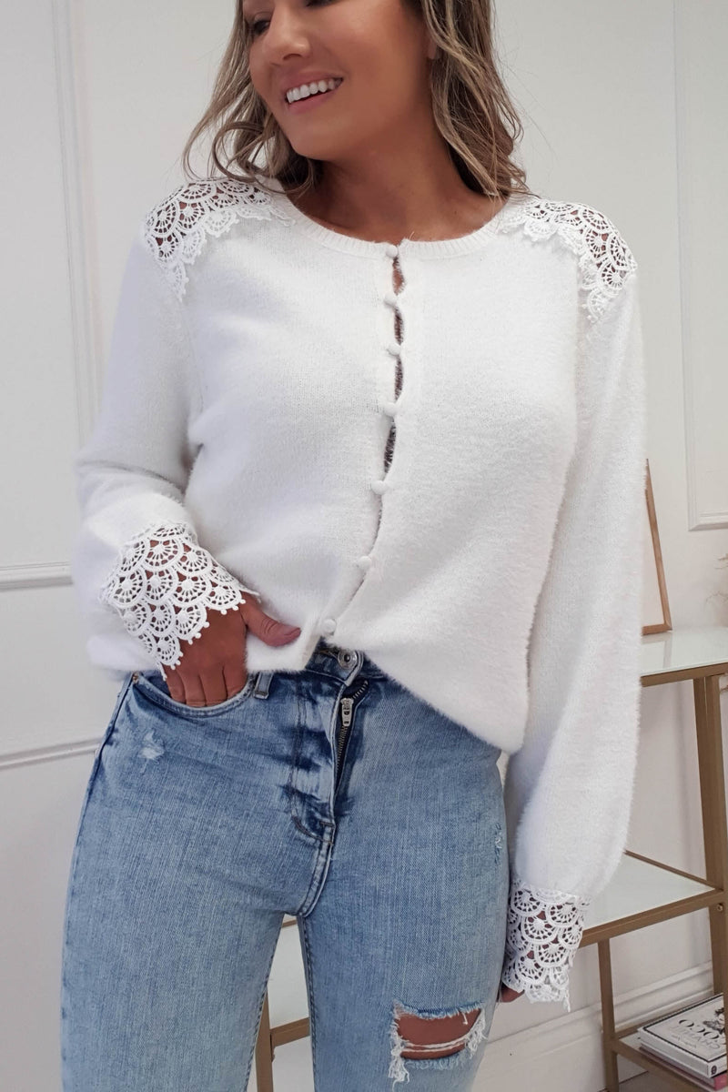 Alaya Soft Cardigan | White