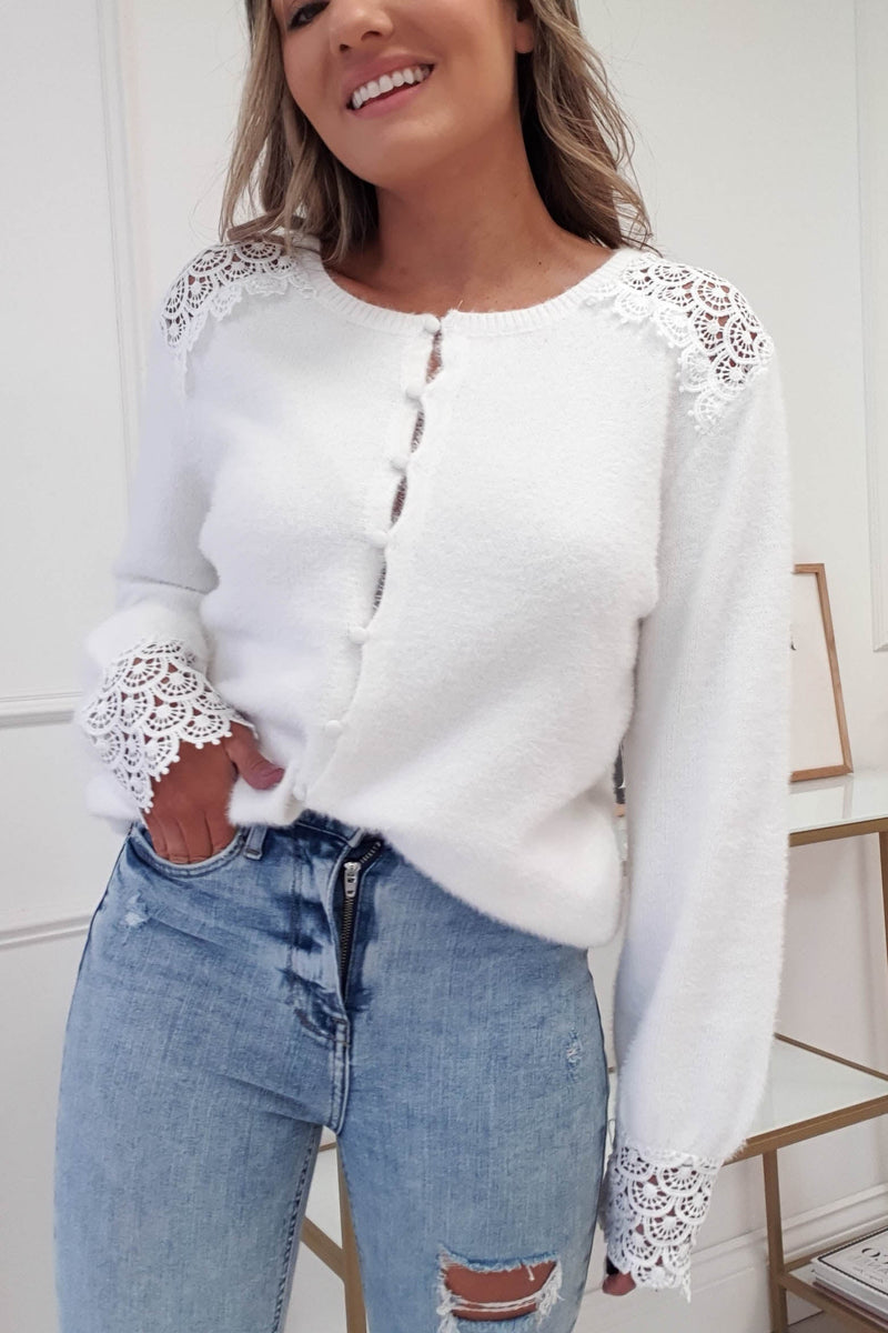 Alaya Soft Cardigan | White