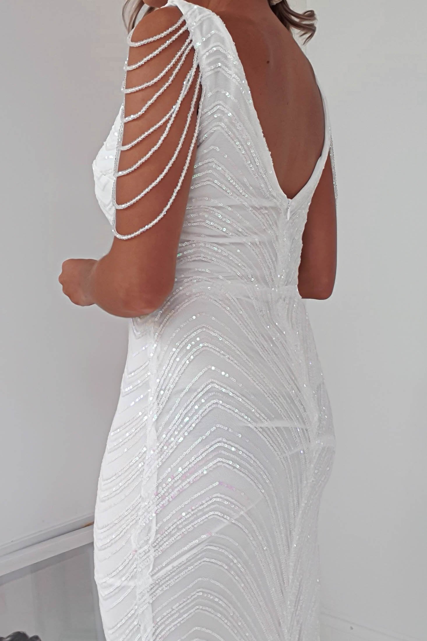 Fayette zdobiona cekinowa suknia | biały